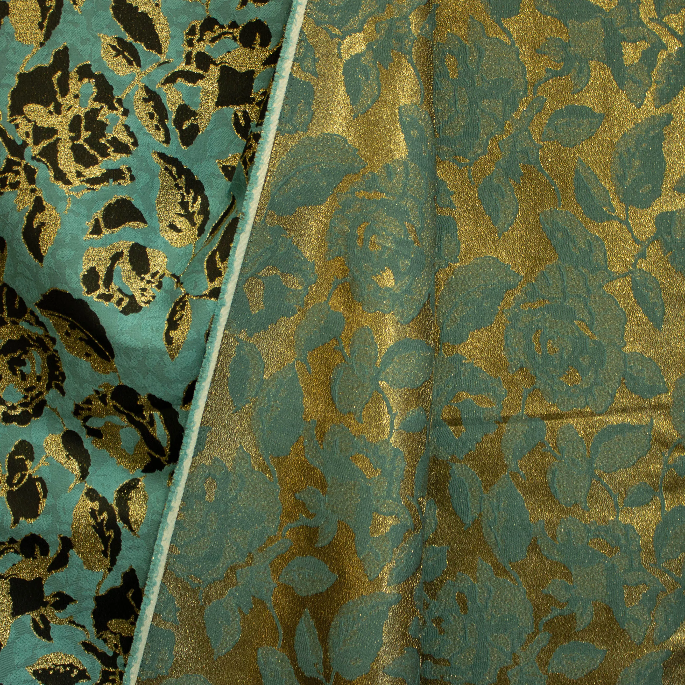 Jacquard turquoise met gouden bloemen